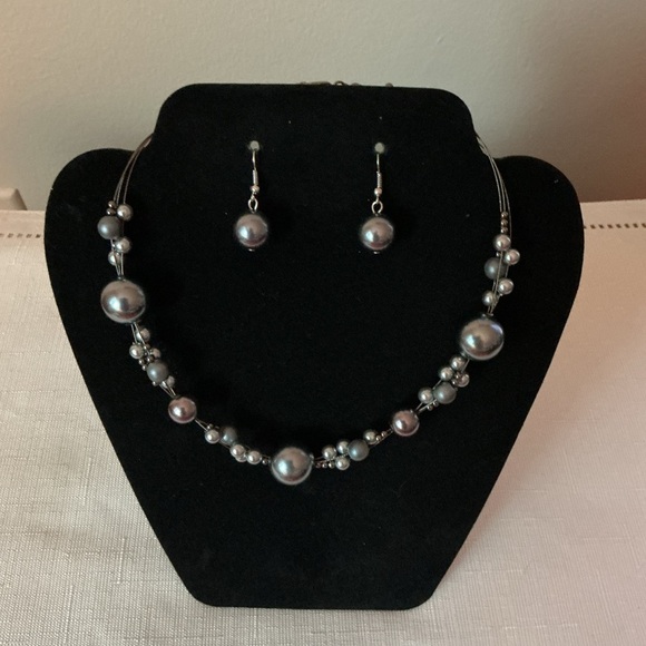 Gray Pearl Necklace and Earring Set - Picture 1 of 2